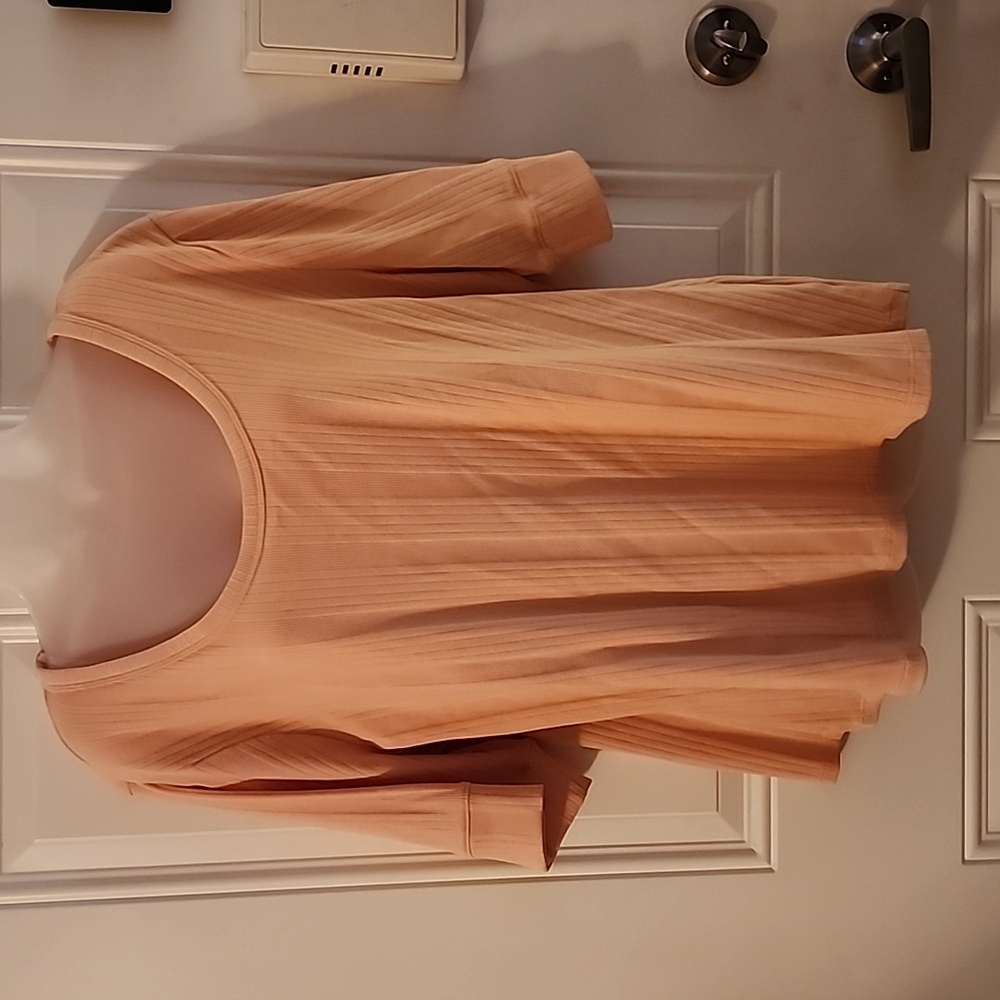 Ladies top